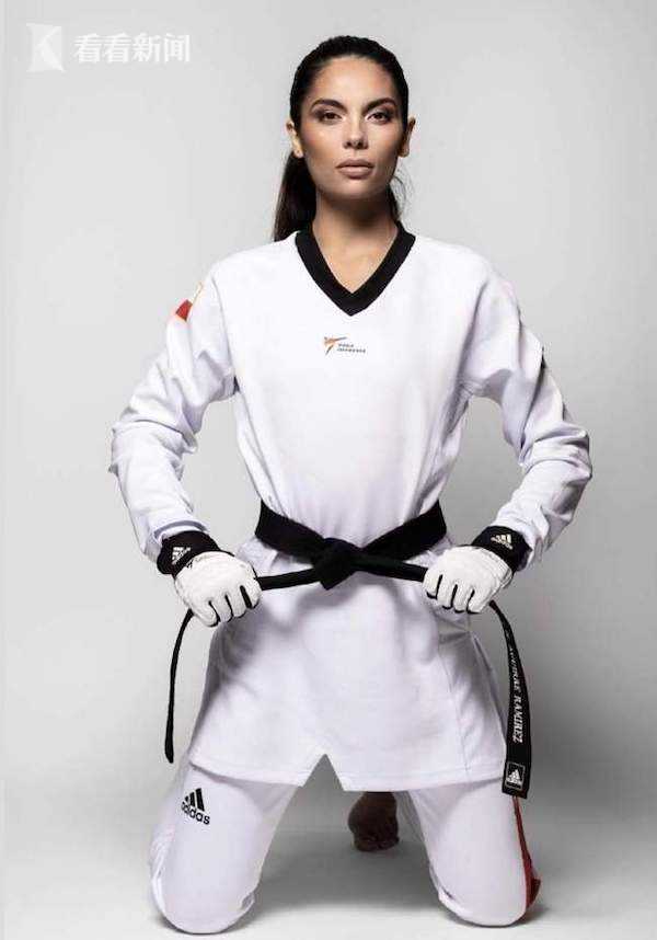 PG Soft Gaming-英国射击选手势不可挡，称霸比赛的简单介绍