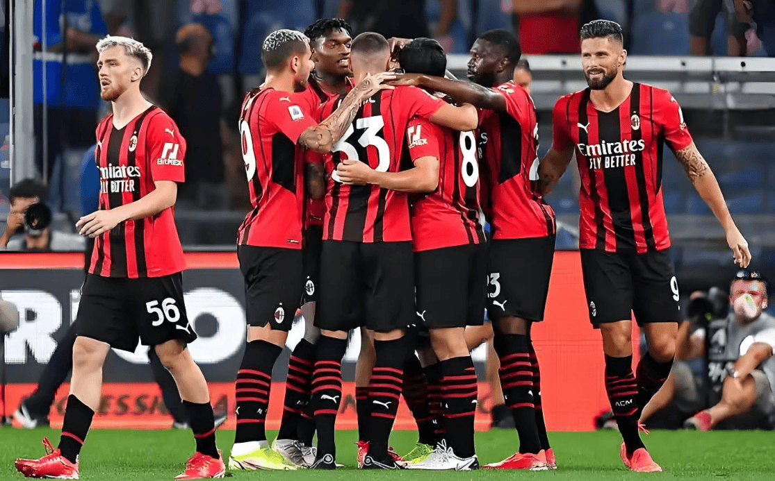 关于意大利队在关键比赛中展现稳定实力，夺得胜利的信息