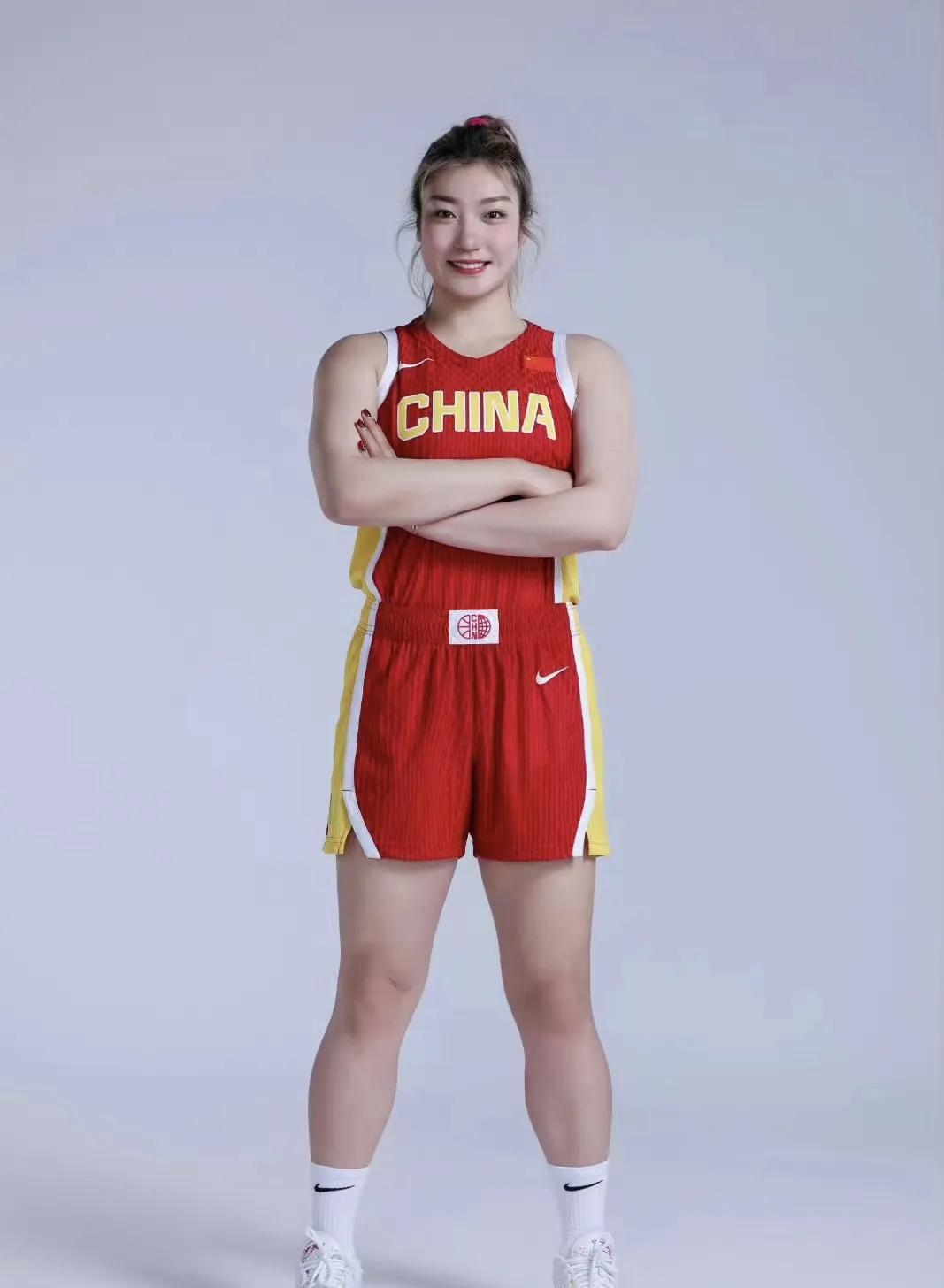 包含柬埔寨女篮再次夺得亚洲杯冠军梦幻之旅的词条