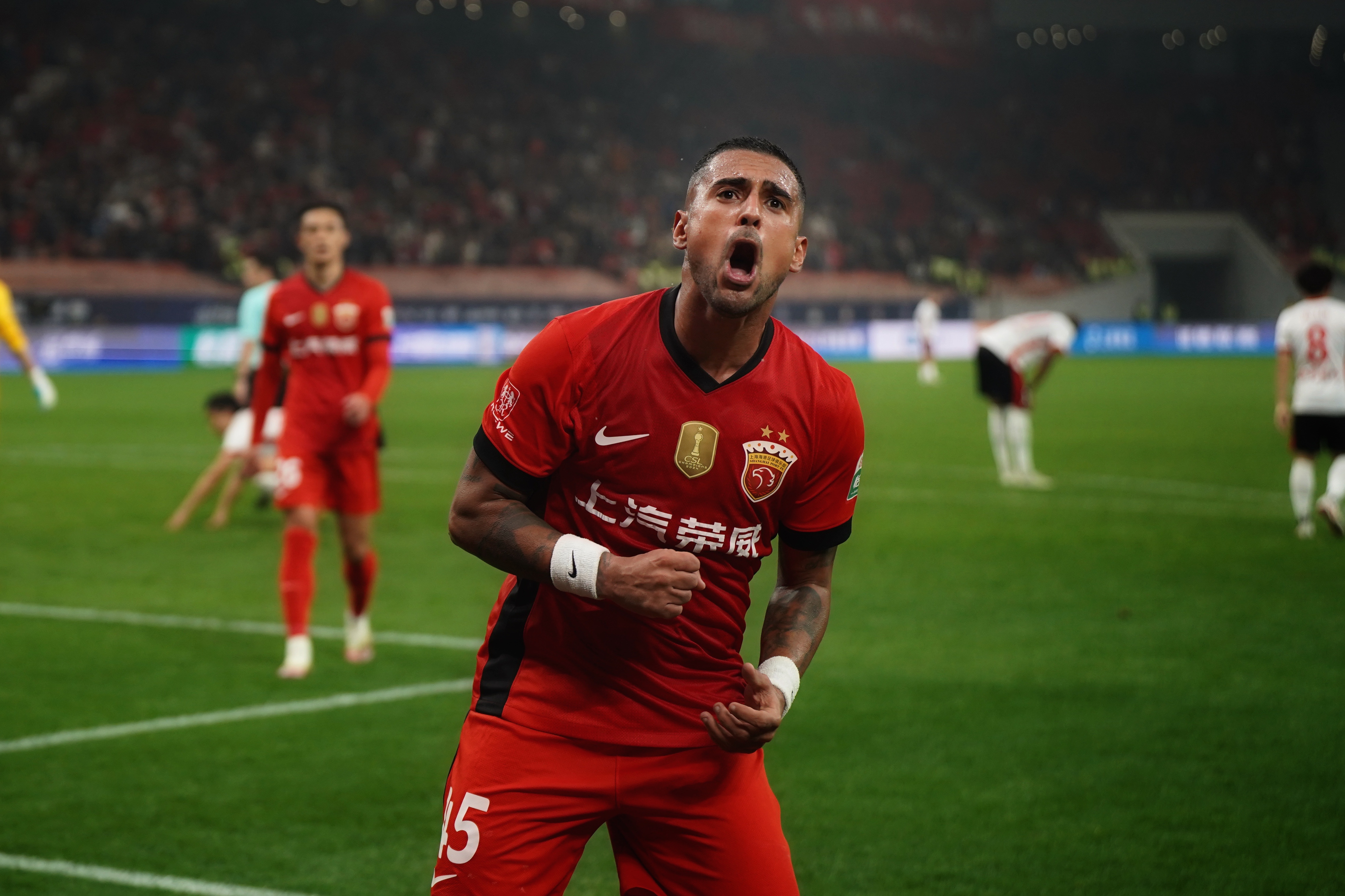 斯图加特遗憾输球，未来需要做出调整