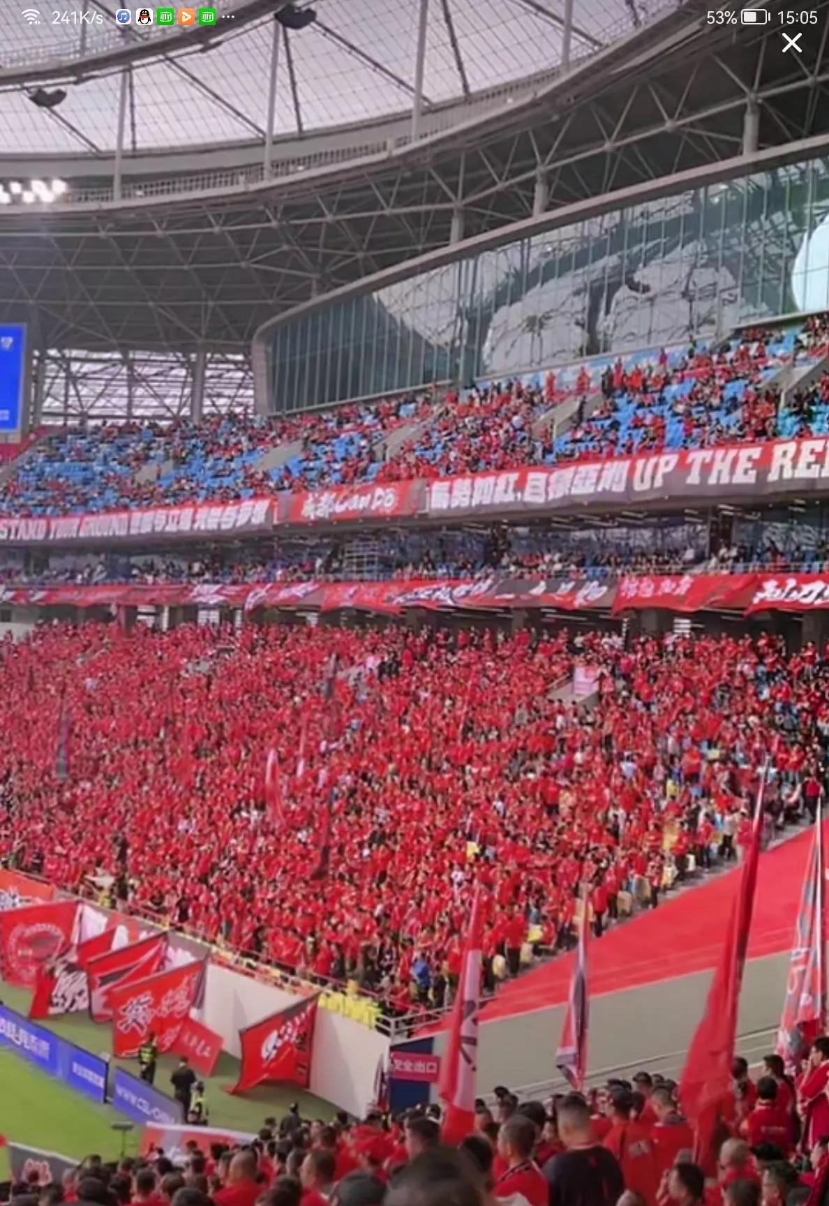 中超球队备战策略升级，全队备战训练密集进行