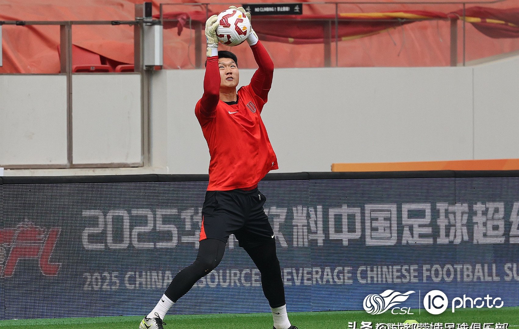 球队备战下一场比赛,全面调整战术 球队备战下一场比赛,全面调整战术