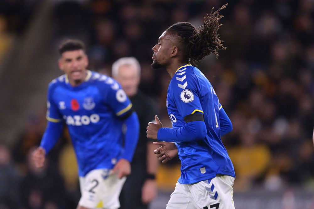 莱斯特城惊险击败劲旅,豪取三分 莱斯特城惊险击败劲旅,豪取三分