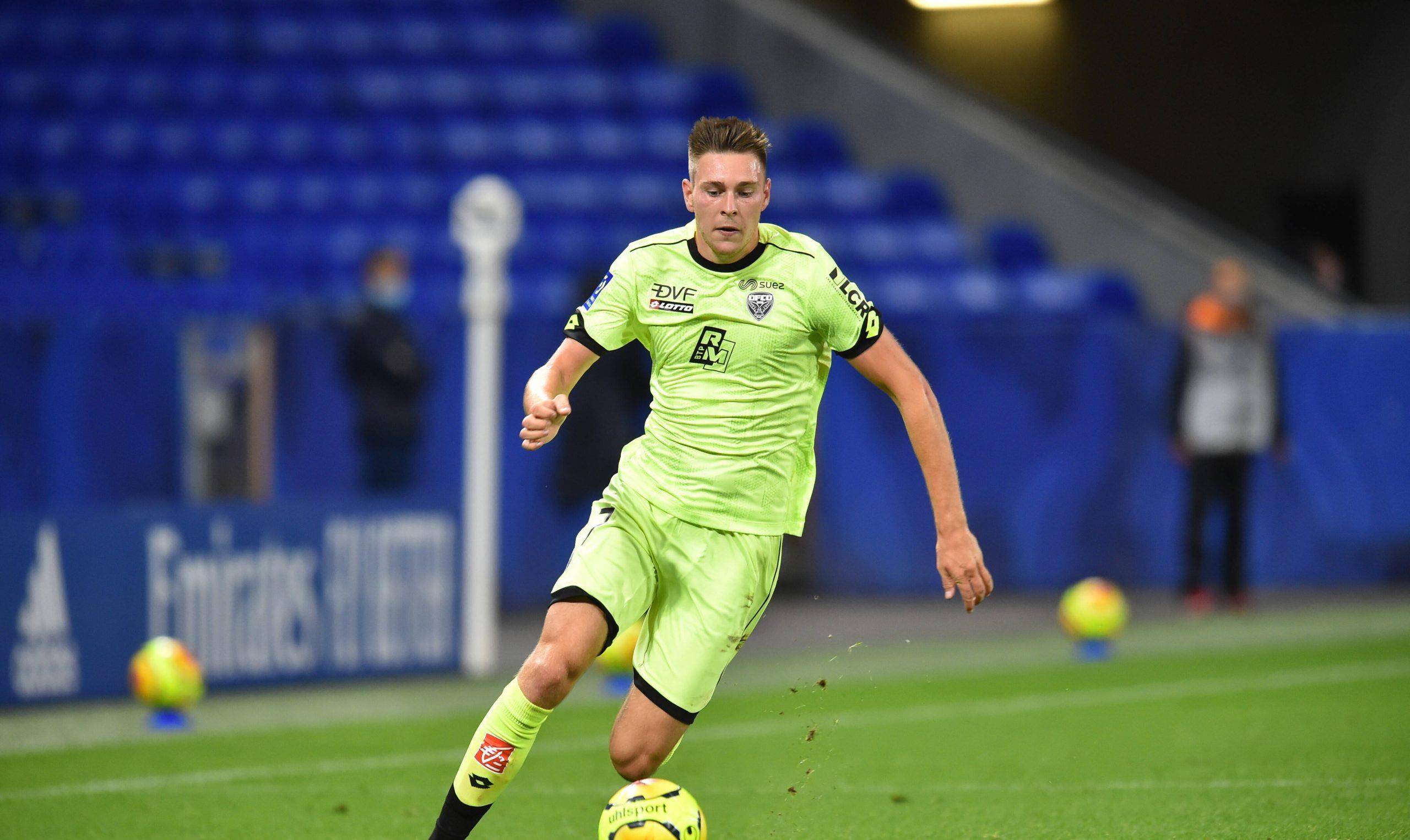 包含南锡客场大胜勒阿弗尔,继续保持稳定的词条 包含南锡客场大胜勒阿弗尔,继续保持稳定的词条