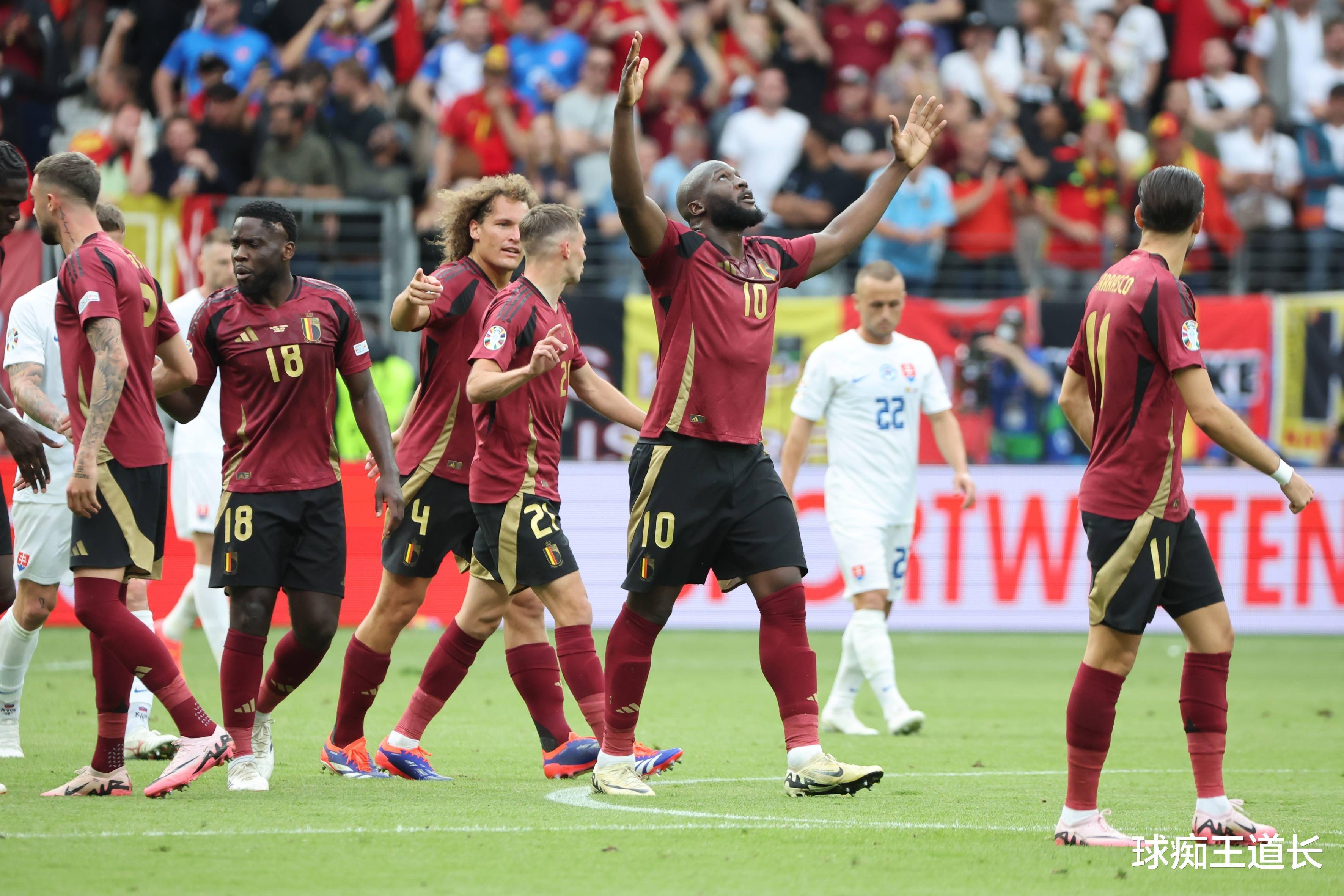 PG电子试玩官网-欧预赛热门队伍暂居榜首，夺冠赔率不断下调