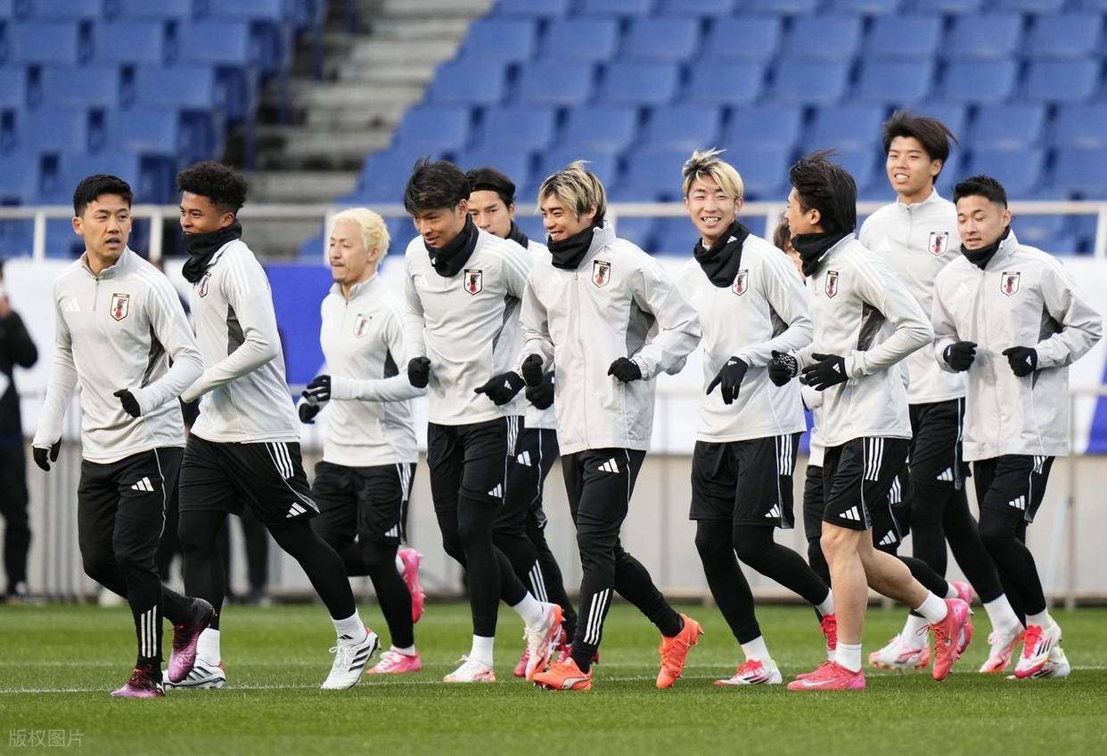 球队战术灵活多变，战胜强劲对手