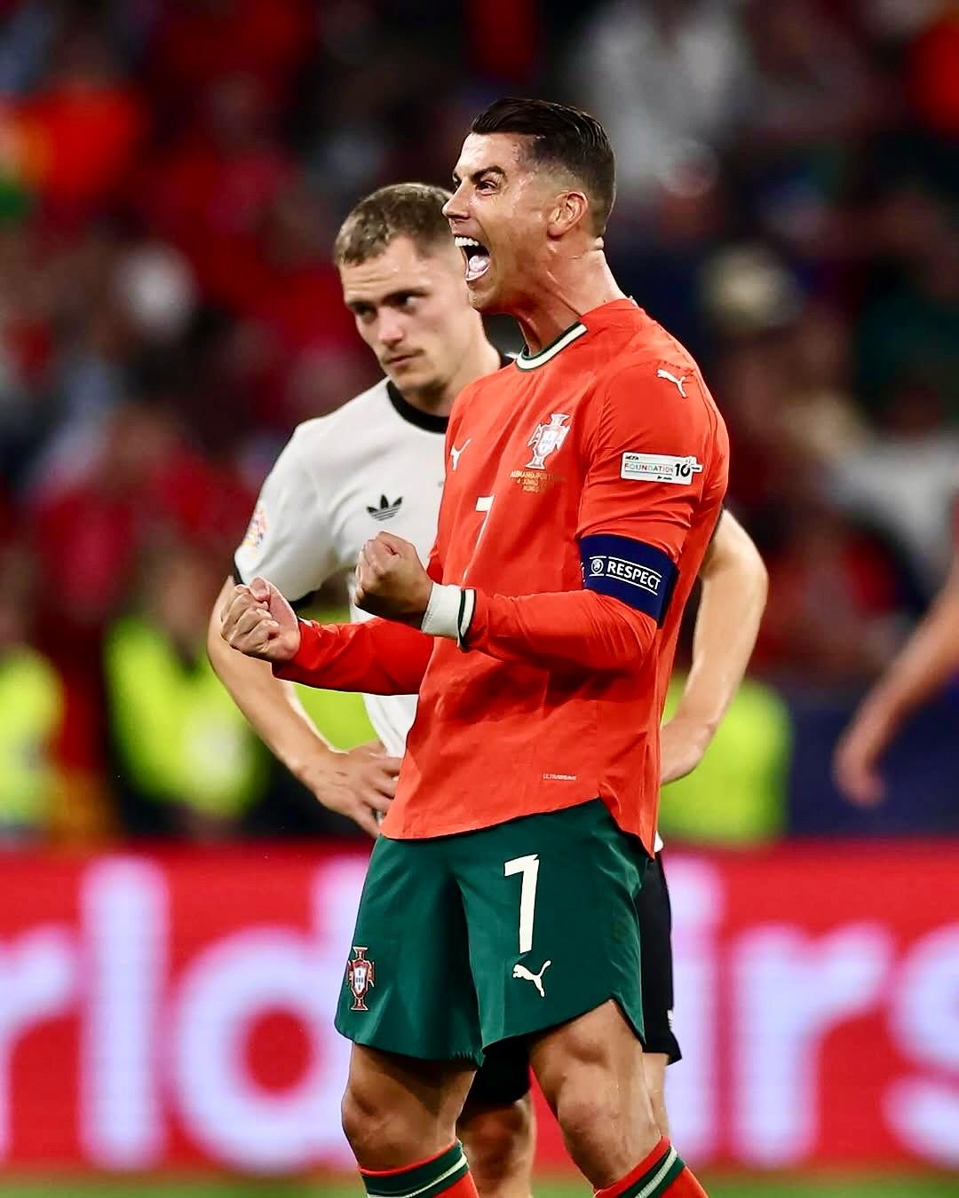 荷兰逆袭葡萄牙，成功挺进欧国联半决赛