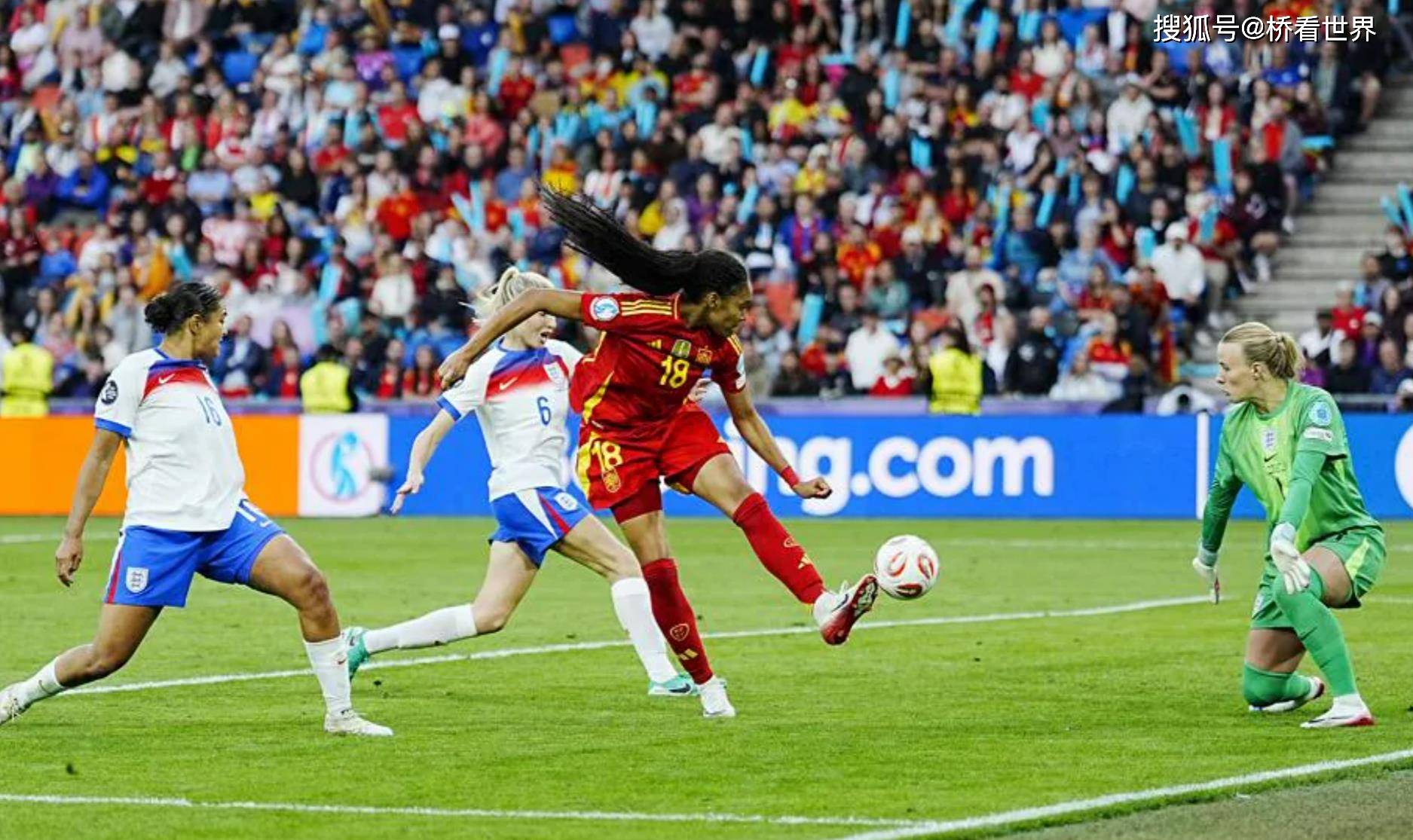 欧洲女足联赛激烈角逐，法国队夺冠