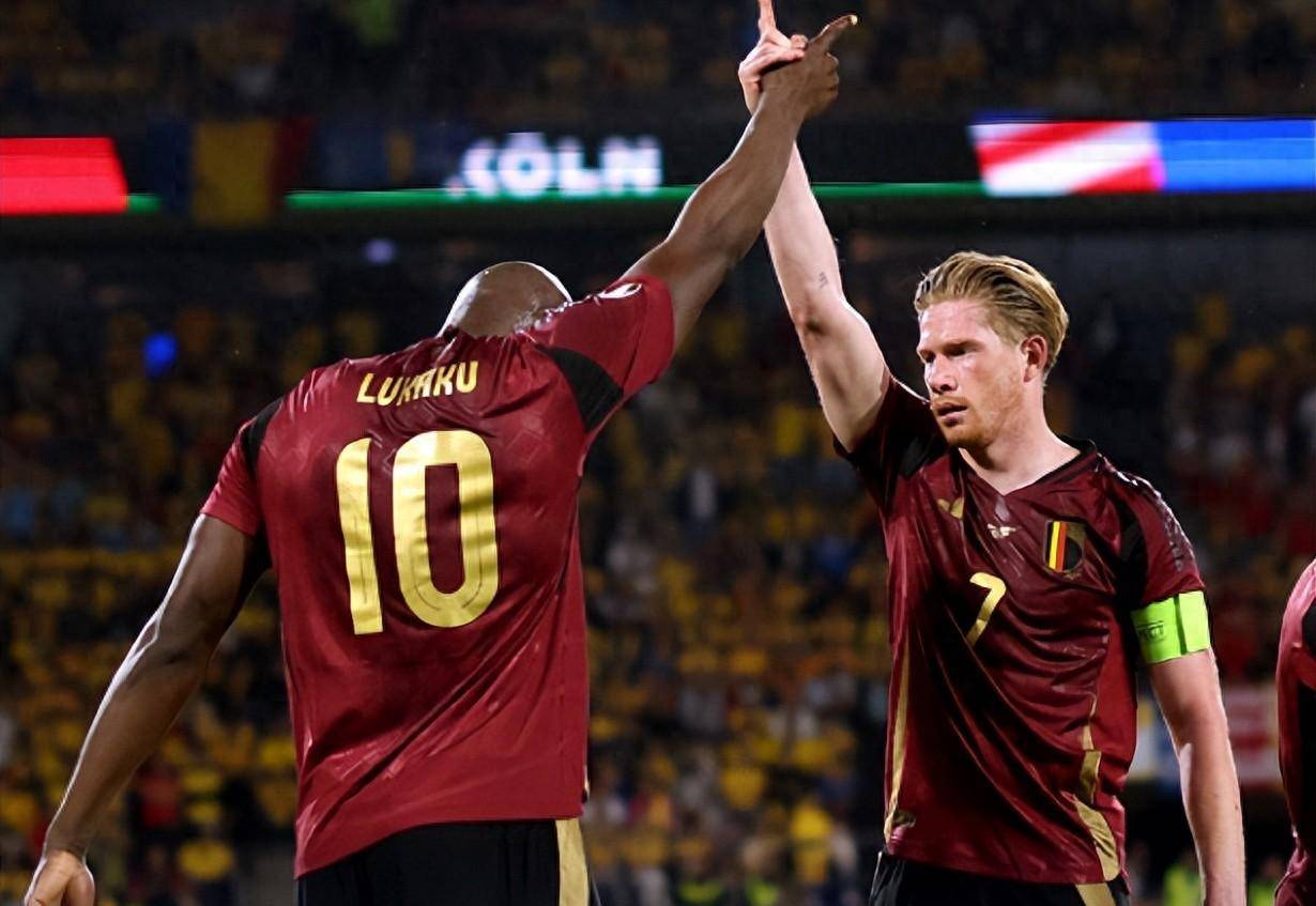 比利时轻松击败丹麦，小组赛全胜