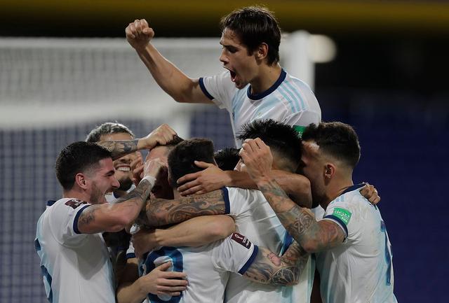 女足南美挑战赛：智利大胜阿根廷领跑积分榜