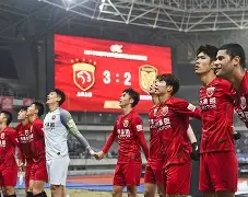 包含苏宁主场力克上港，独占积分榜首的词条