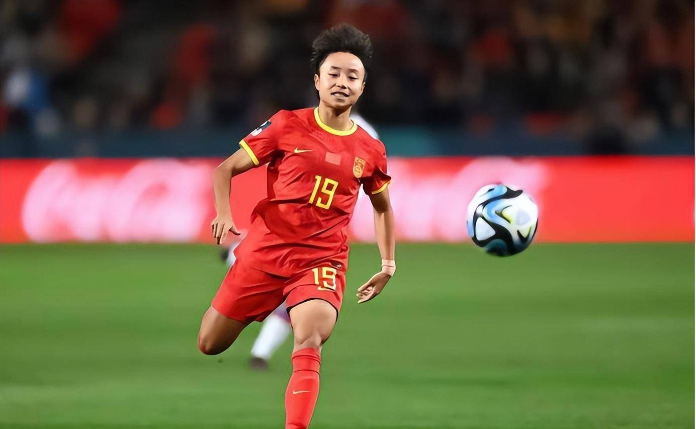 国家女足比赛：中国女队实力雄厚，获得冠军