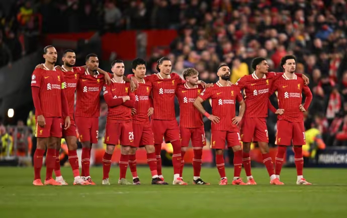 利物浦队三球取胜,赢得与巴黎圣日耳曼一战 利物浦队三球取胜,赢得与巴黎圣日耳曼一战