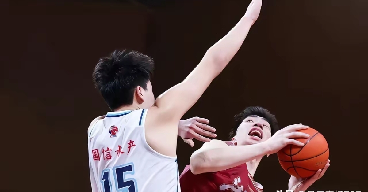 浙江队完胜山西队，高诗岩扛起全队