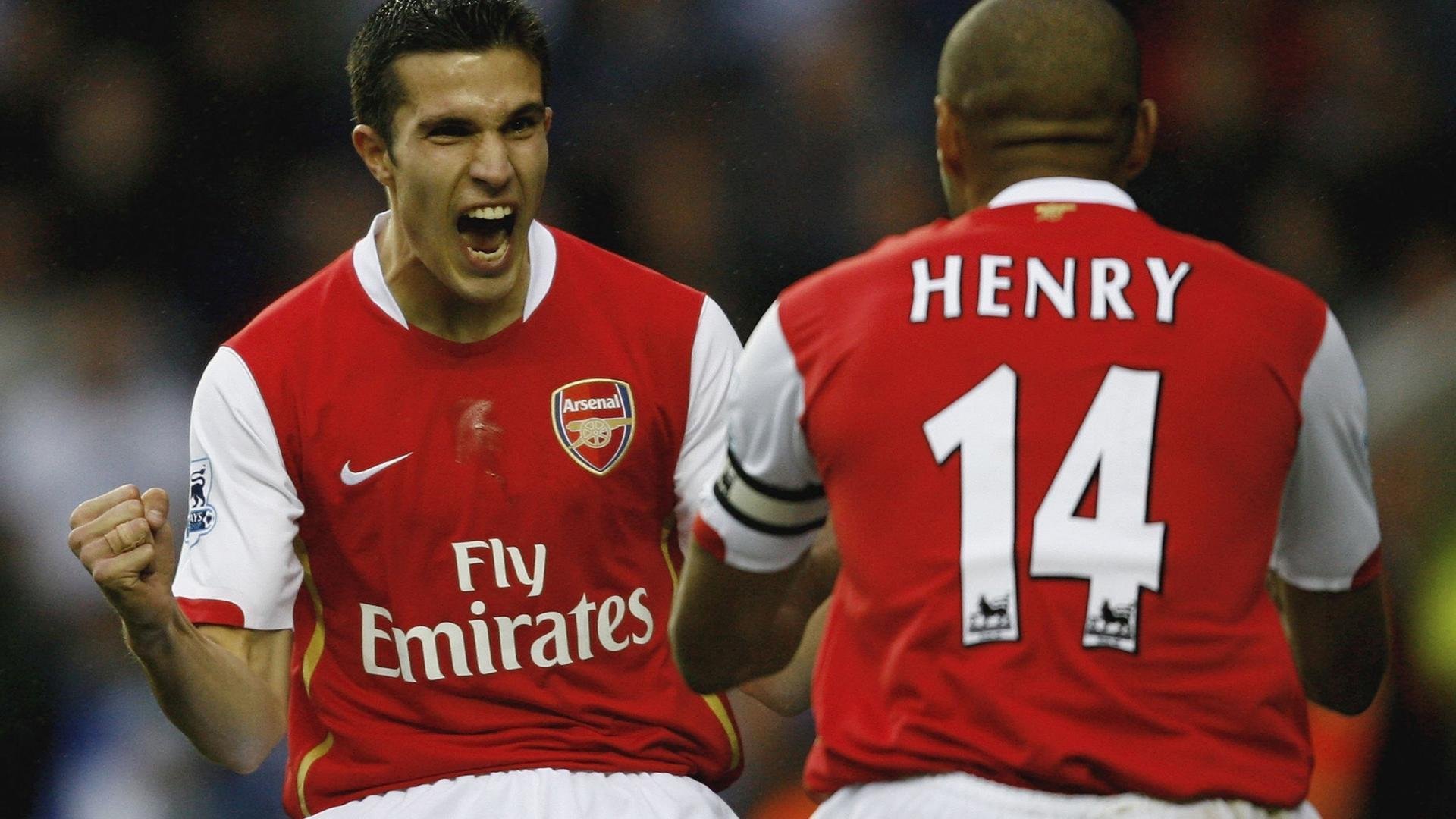 无主之地，当奥斯梅恩在禁区爆发，莱比锡红牛的旗帜插上委内瑞拉